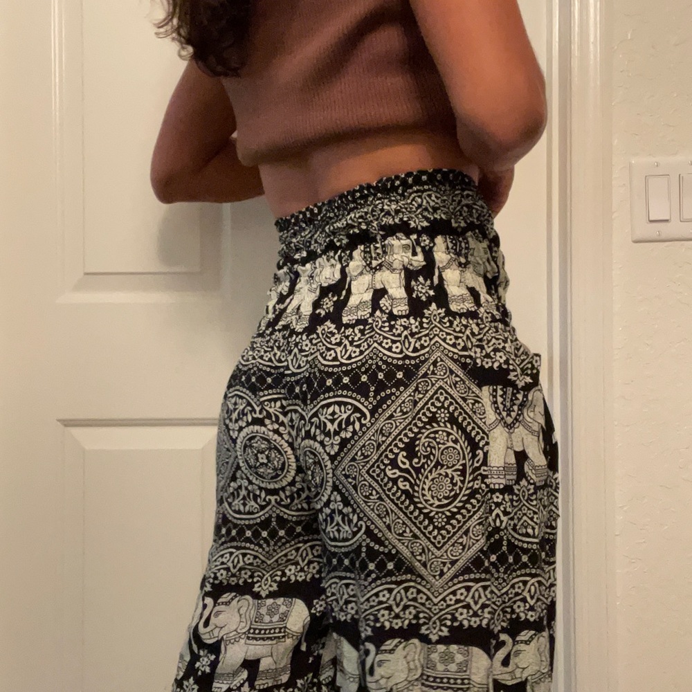 Pants - Picture 3 of 3